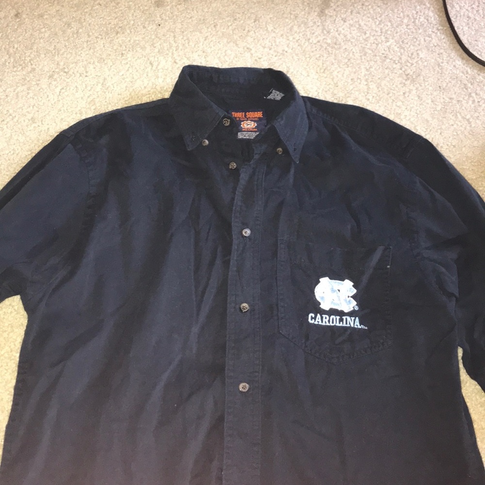 Men’s Long Sleeve UNC Button Down